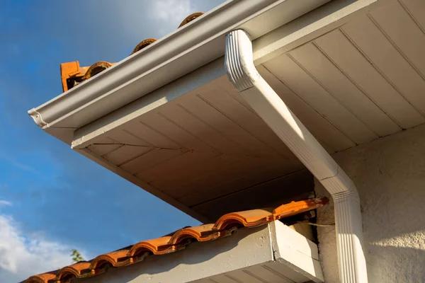 Get the Best Roofing Services in Town with Lyons Roofing