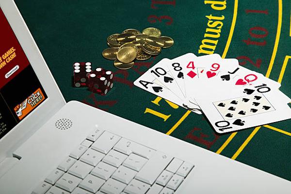 Platform Performance Factors Affecting casino trực tuyến uy tín Gaming