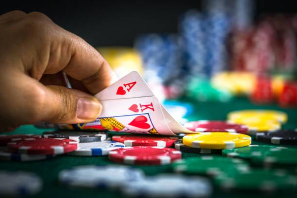 Understanding the Digital Experience of online casino Singapore